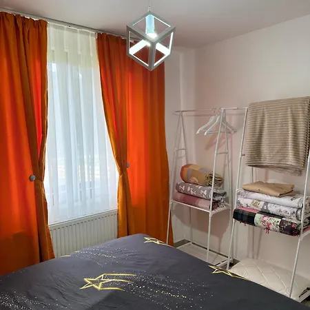 Dolina Vekova Apartment Bogutovac